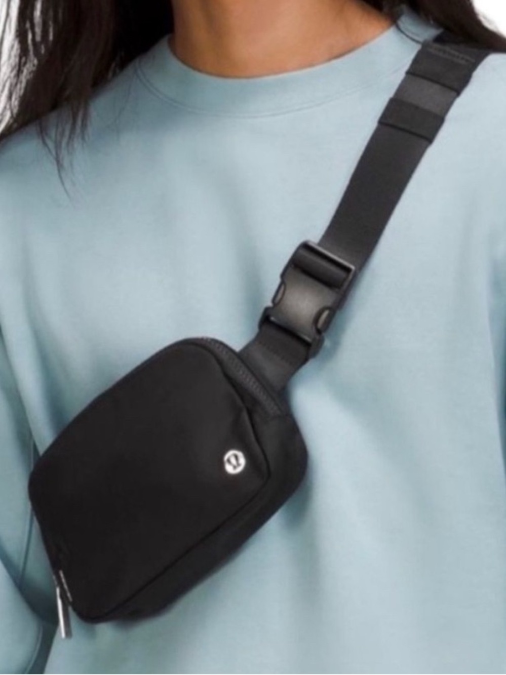 lululemon Athletica Weatherproof Everywhere Black Waist Sling Bag 1L